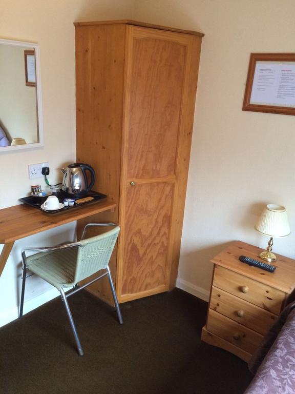 Fairways Guest House in Cambridge listing by Cambridge Accommodation Service